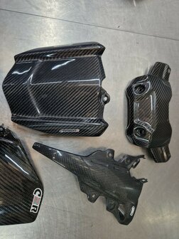 Carbon2Race Carbon kappenset Yamaha MT 09