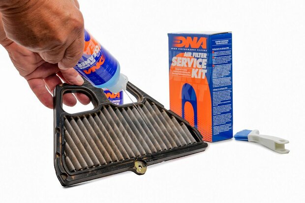 DNA luchtfilter service kit voor motoren 220ml olie & 270ml cleaner