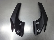 Yamaha MT-03 handgrepen voor duopassagier